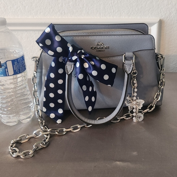 Coach Bennit Bag - Picture 1 of 4